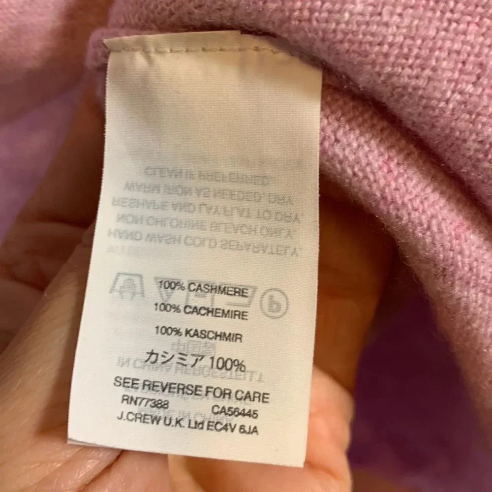 J crew size small light pink cashmere sweater crew neck long sleeve so soft